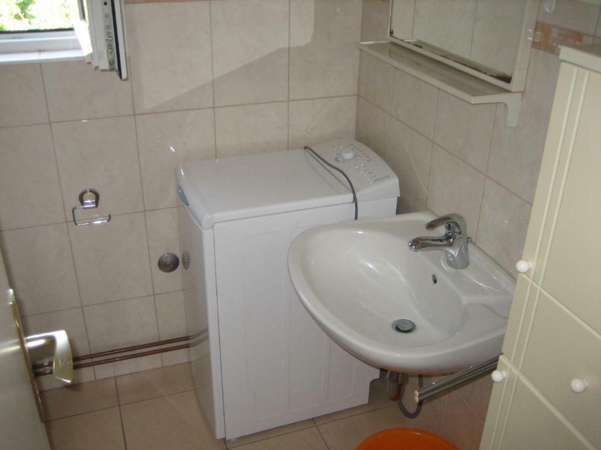 Tihi Apartment